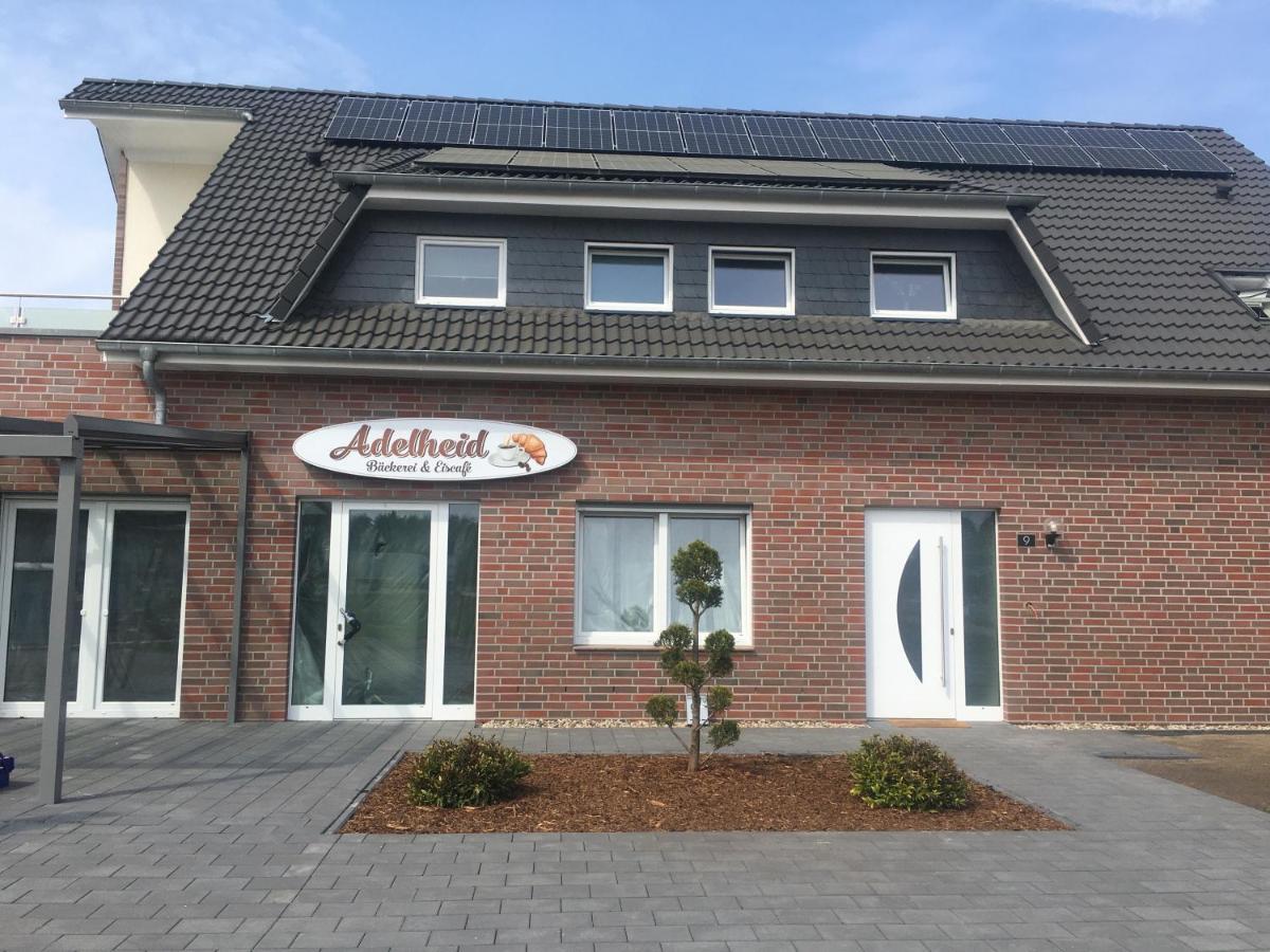 Gaeste Und Messezimmer Adelheidsdorf Esterno foto